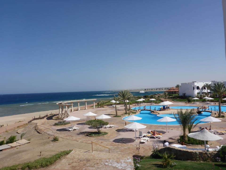 Pool Three Corners Equinox Beach Resort