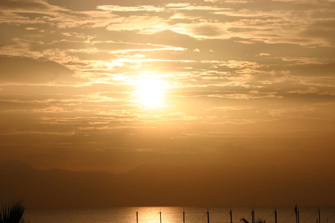 Wunderschöner Sonnenuntergang Siam Elegance Hotels & Spa