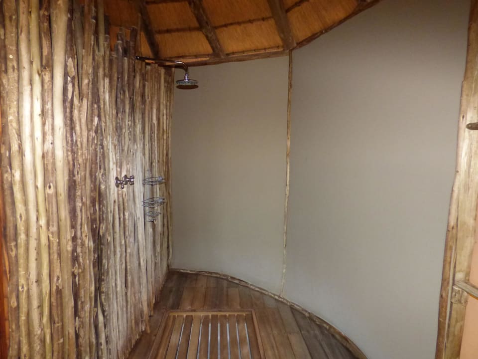 Dusche  Hotel Sossus Dune Lodge