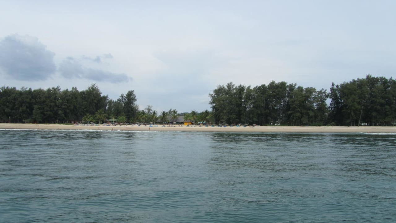 Der Bangtao Strand vom Hotel nach rechts 010  Best Western Premier Bangtao Beach Resort & Spa