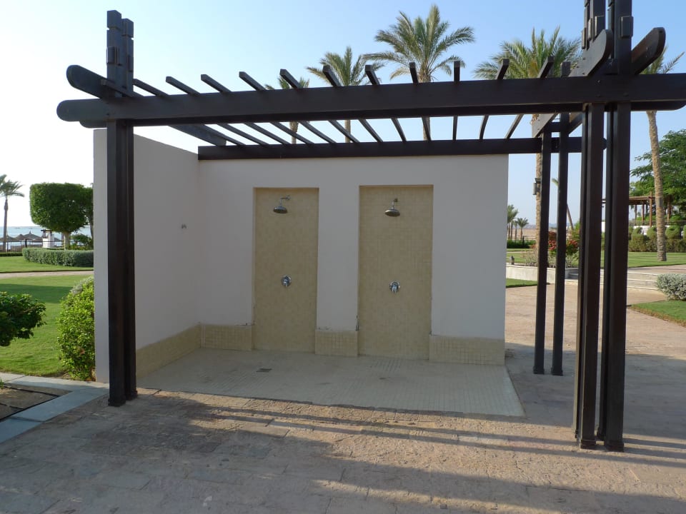 Duschen am Pool Pickalbatros Palace Hotel-Port Ghalib
