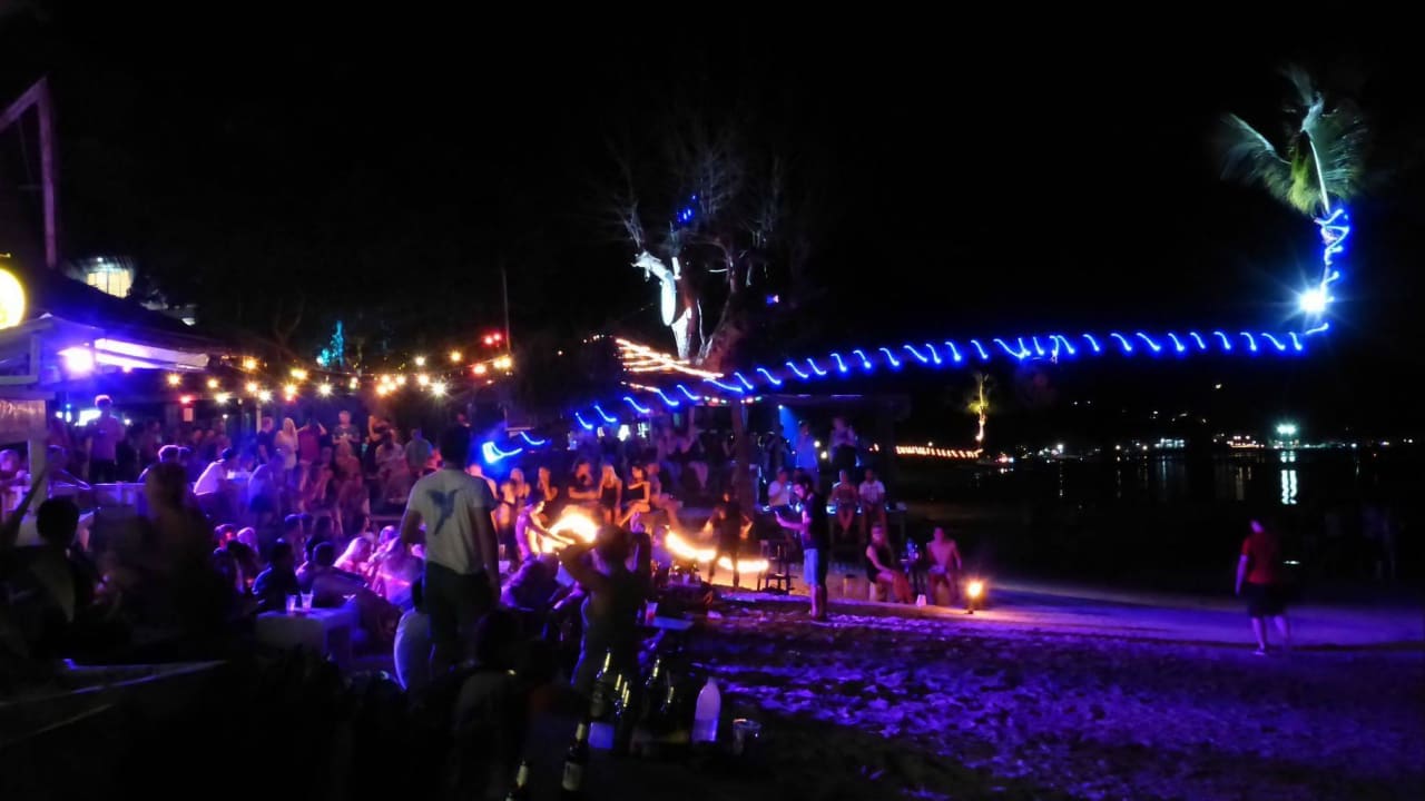 Sairee Beach Anankhira Villa Resort