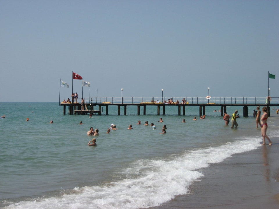 Strand und Steg Megasaray Club Belek