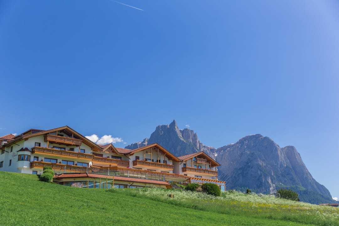 Außenansicht Hotel Roßlaufhof