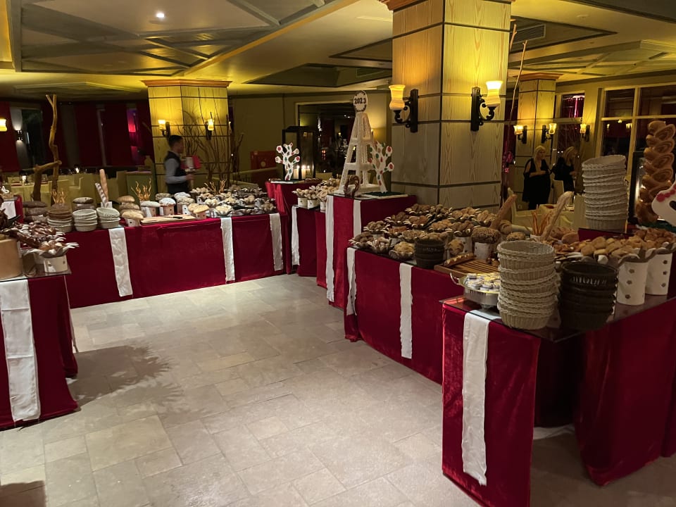 Gastro The Breakers Diving & Surfing Lodge