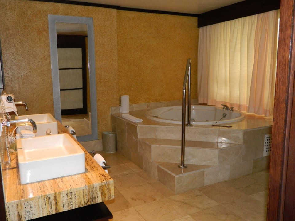 Excellence Club Honeymoonsuite mit Balkon Excellence Punta Cana - Adults only