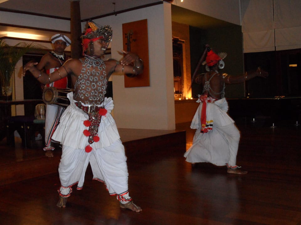 Folklore-Darbietung im Hotel Royal Palms Beach Hotel