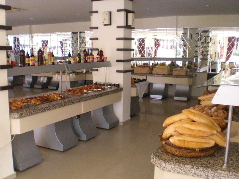 Das Frühstücksbuffet Side Royal Paradise Hotel