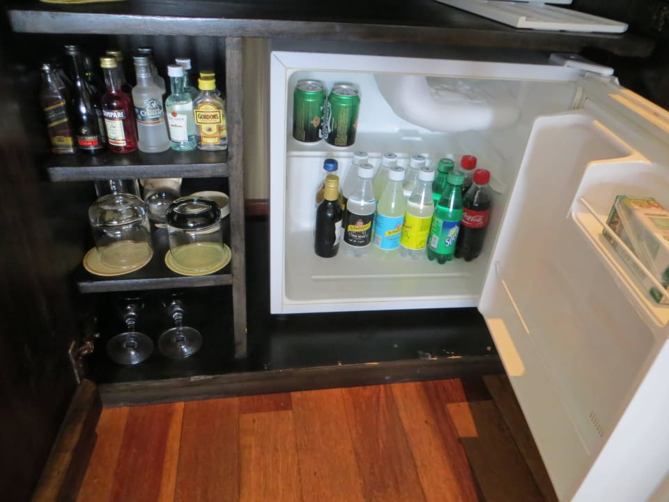 Die Ocean Villa 815 kostenpflichtige Minibar Adaaran Select Hudhuran Fushi - Premium All Inclusive