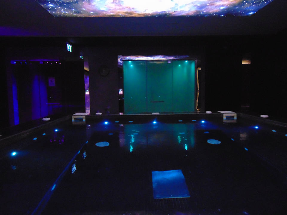 Sport & Freizeit Hotel Elisa Tirana, Affiliated by Meliá