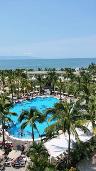 Pool Hotel Riu Vallarta
