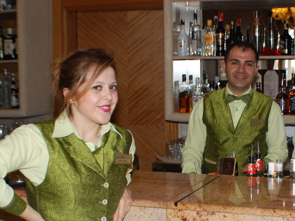 Barservice Royal Holiday Palace