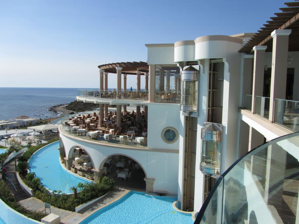 Blick auf die Restaurants und Bar Atrium Prestige Thalasso Spa Resort & Villas