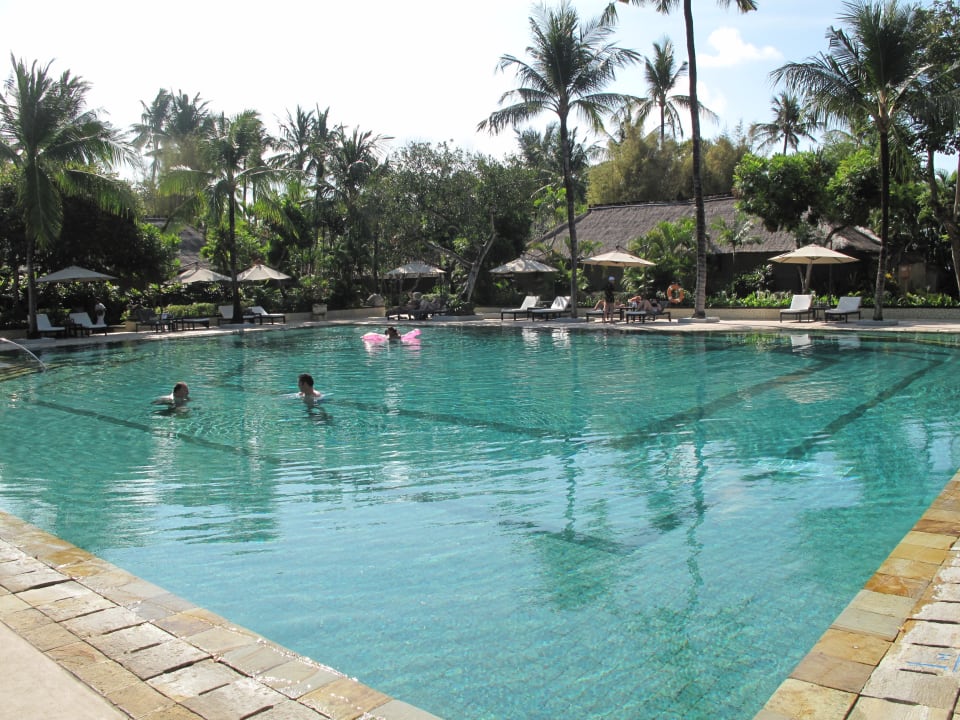 Pool Paradisus by Melia Bali