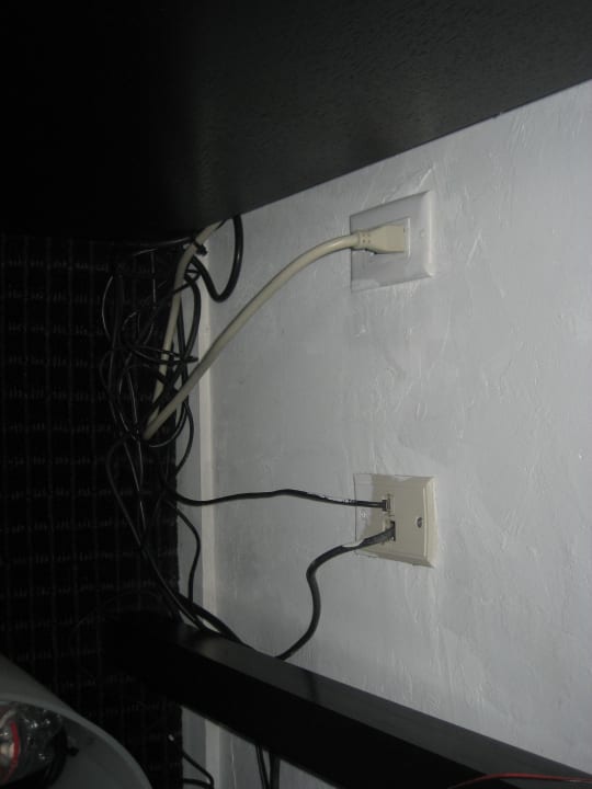 Kabelverlegung Hotel The Albion South Beach