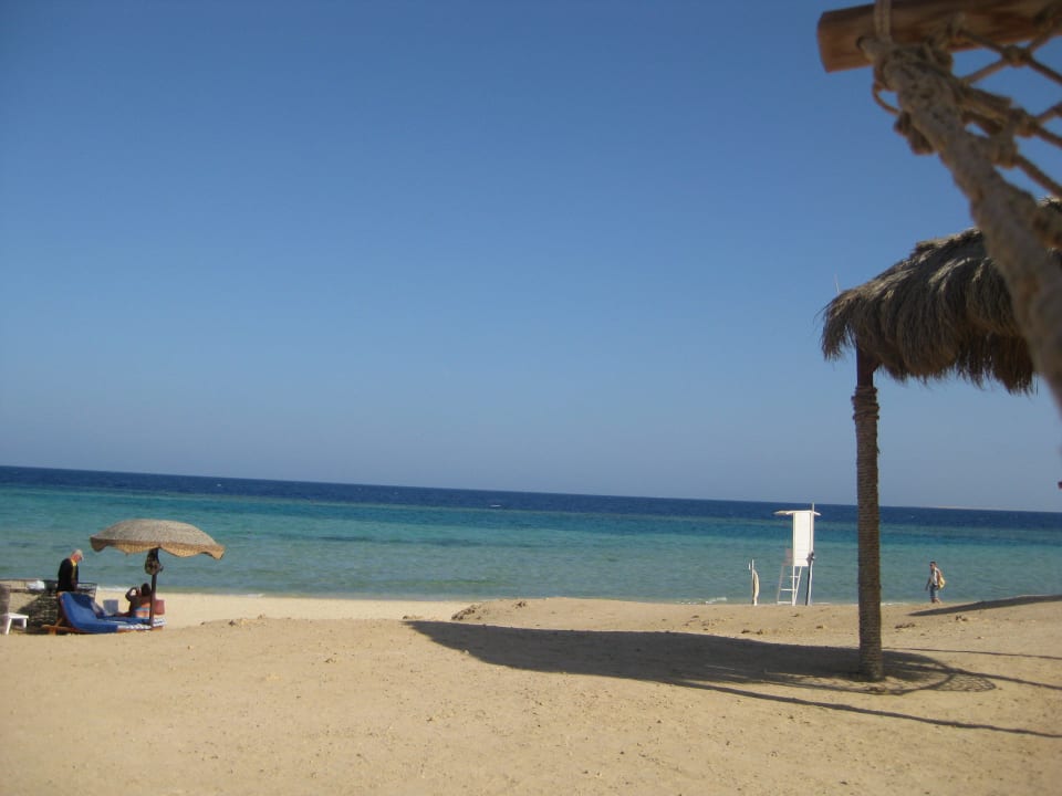 Tolle Farben und blauer Himmel Hotel Gorgonia Beach Resort