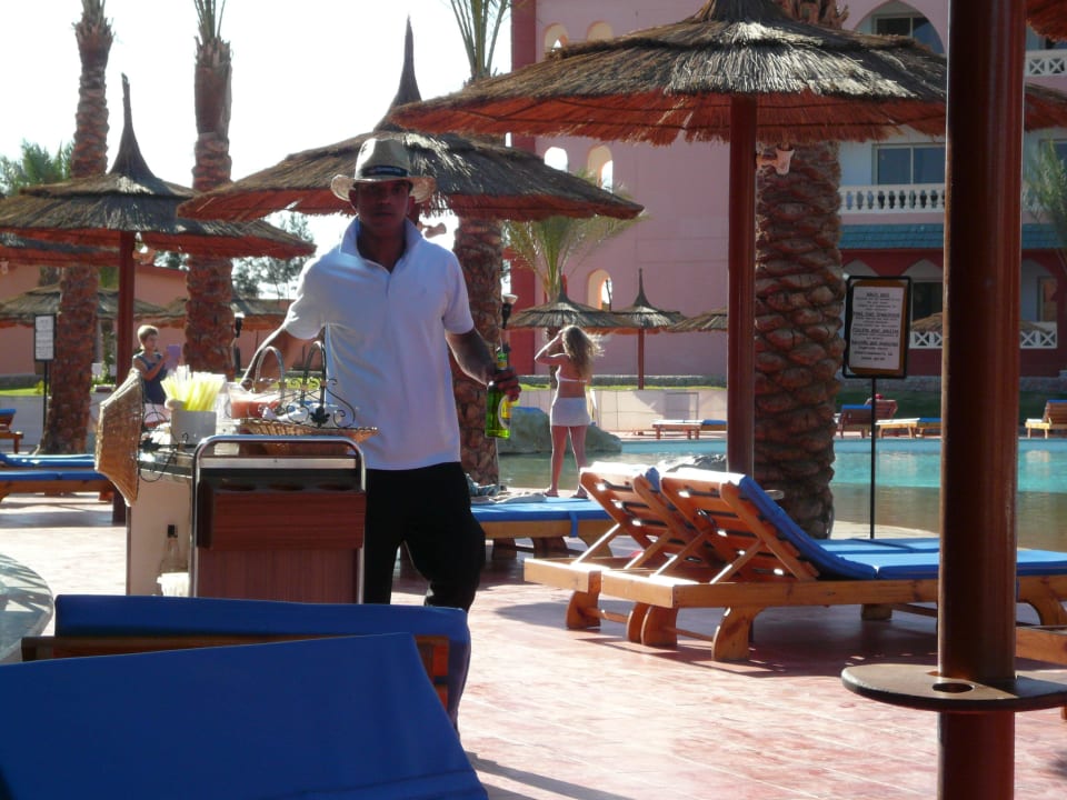 Service am Pool Pickalbatros Aqua Vista Resort - Hurghada