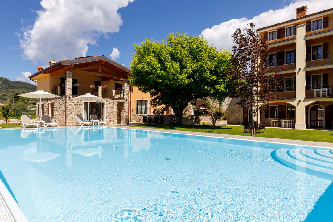 Pool Ferienhaus Rustico