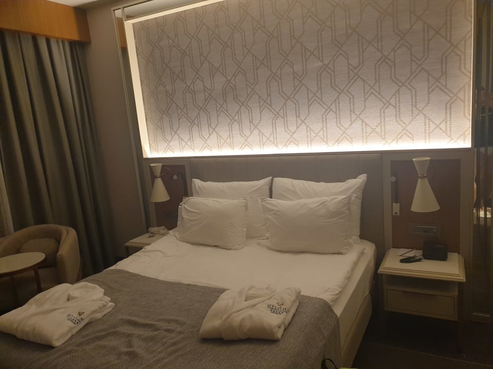 Zimmer Mylome Luxury Hotel & Resort