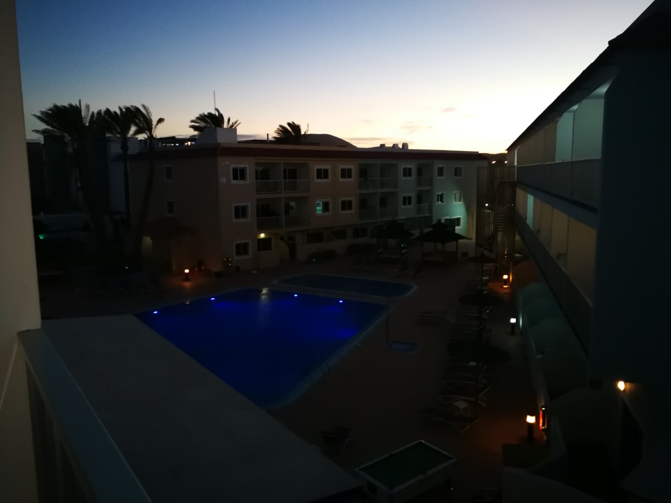 Pool Surfing Colors