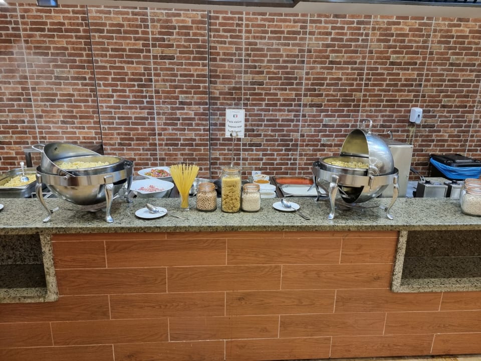 Gastro Imperial Shams Abu Soma