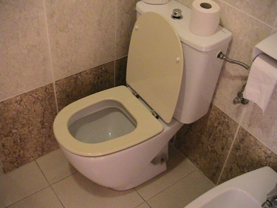 Unmögliche Zustände, Fortsetzung.. Green Garden Aparthotel