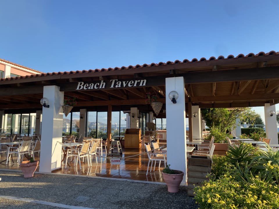 Gastro Dessole Dolphin Bay Resort