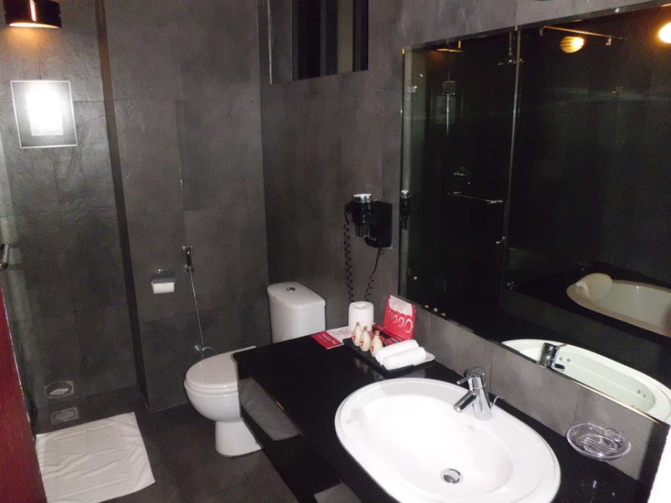 Badezimmer Hotel Cinnamon Citadel Kandy
