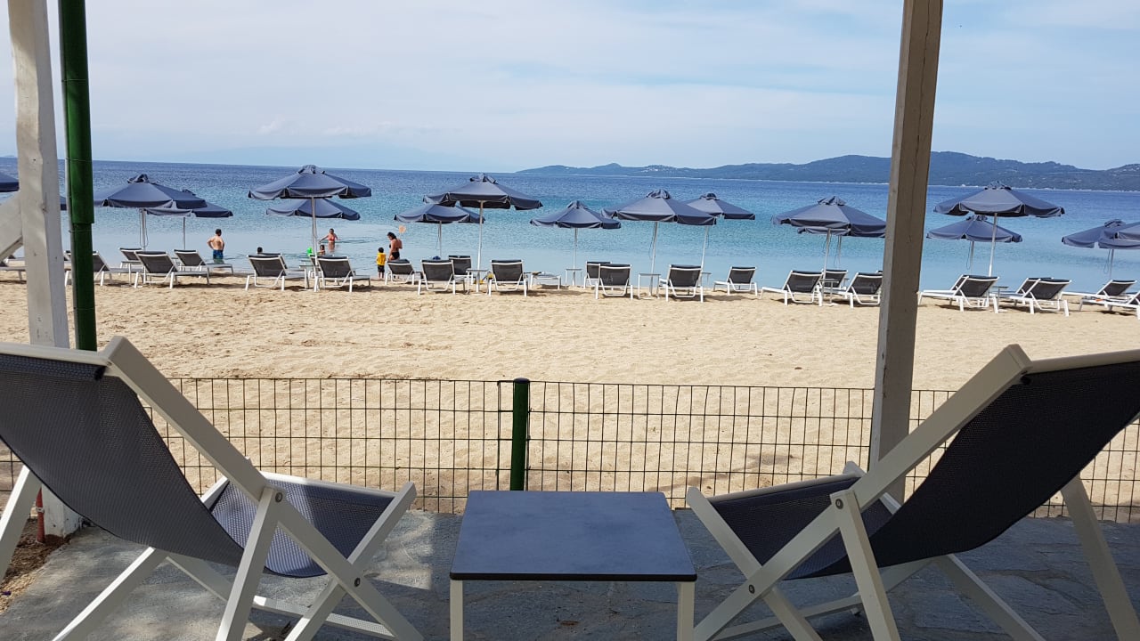 Strand Komitsa Luxury Apartments