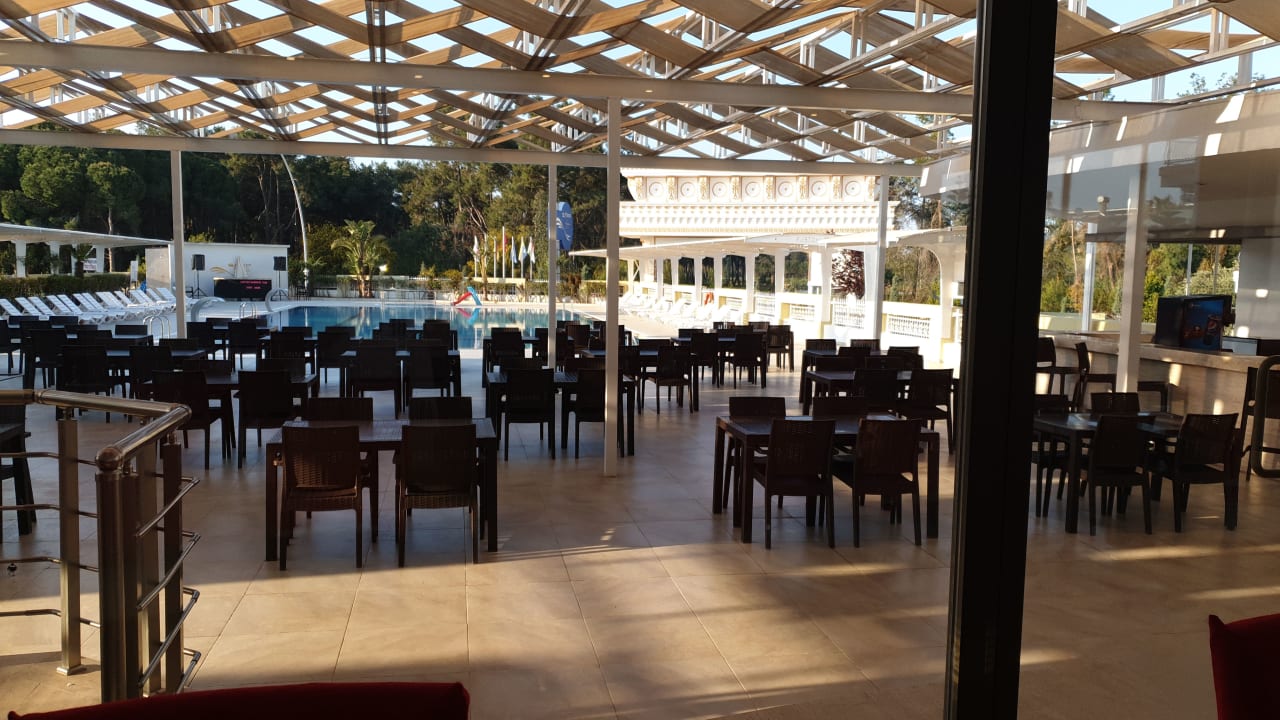 Gastro Maya World Park Hotel