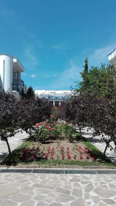 Innenhof  iHotel Sunny Beach