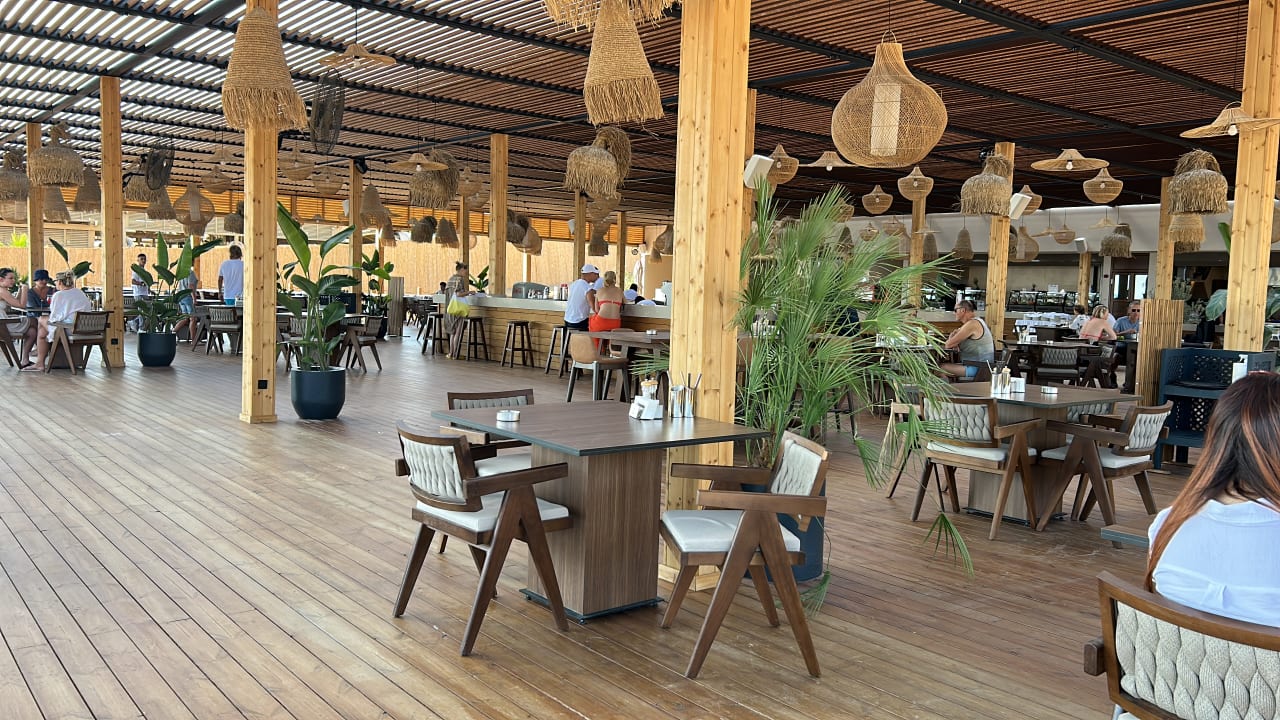 Gastro Jacaranda Luxury Resort