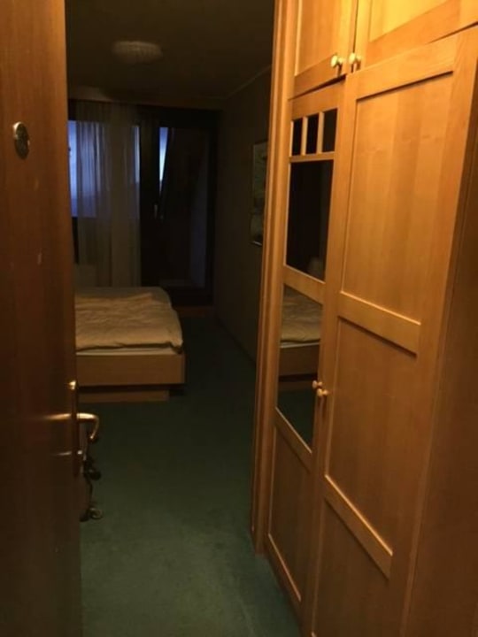 Vorkriegszeit? Hotel Arena