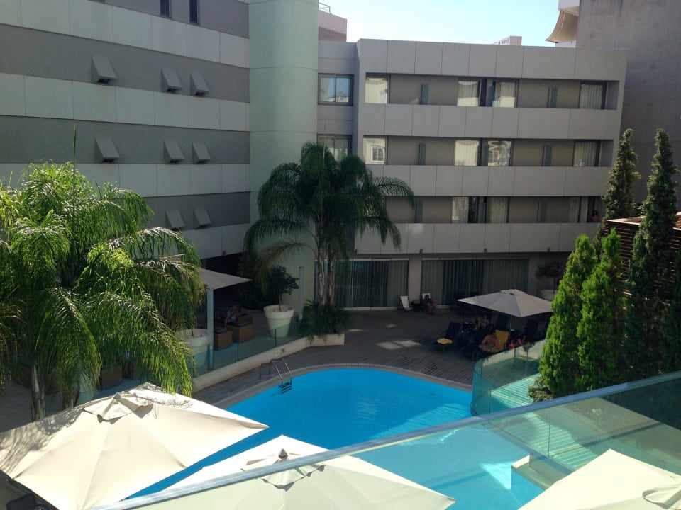 Blcik auf Pool Galaxy Hotel Iraklion