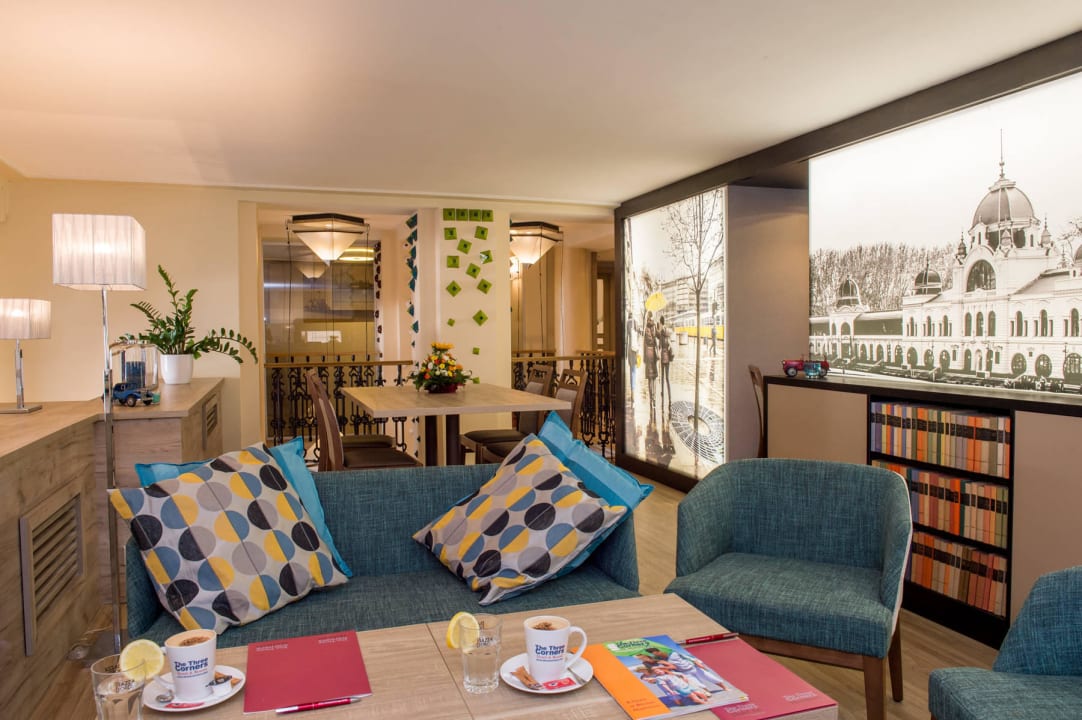 Hotel Art Lounge Three Corners Hotel Art