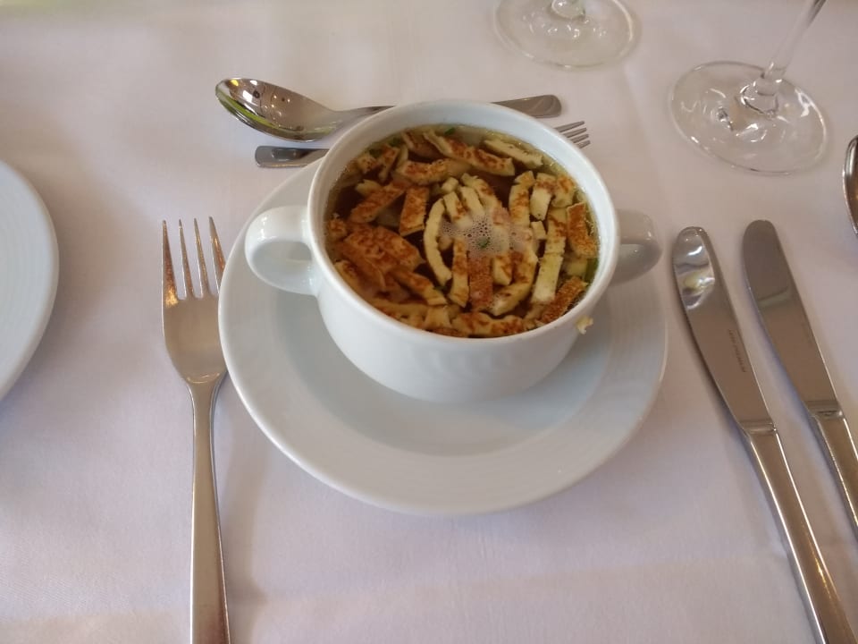 Vorspeisensuppe Hotel Sonnenhof