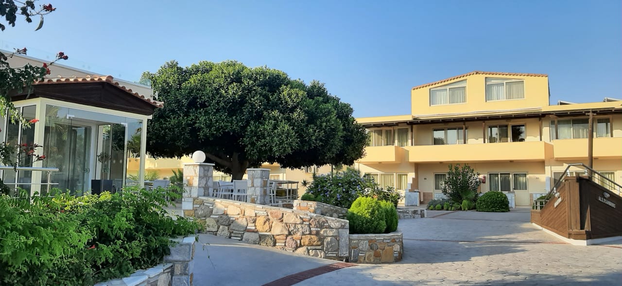 Außenansicht Achilleas Beach Adults Only