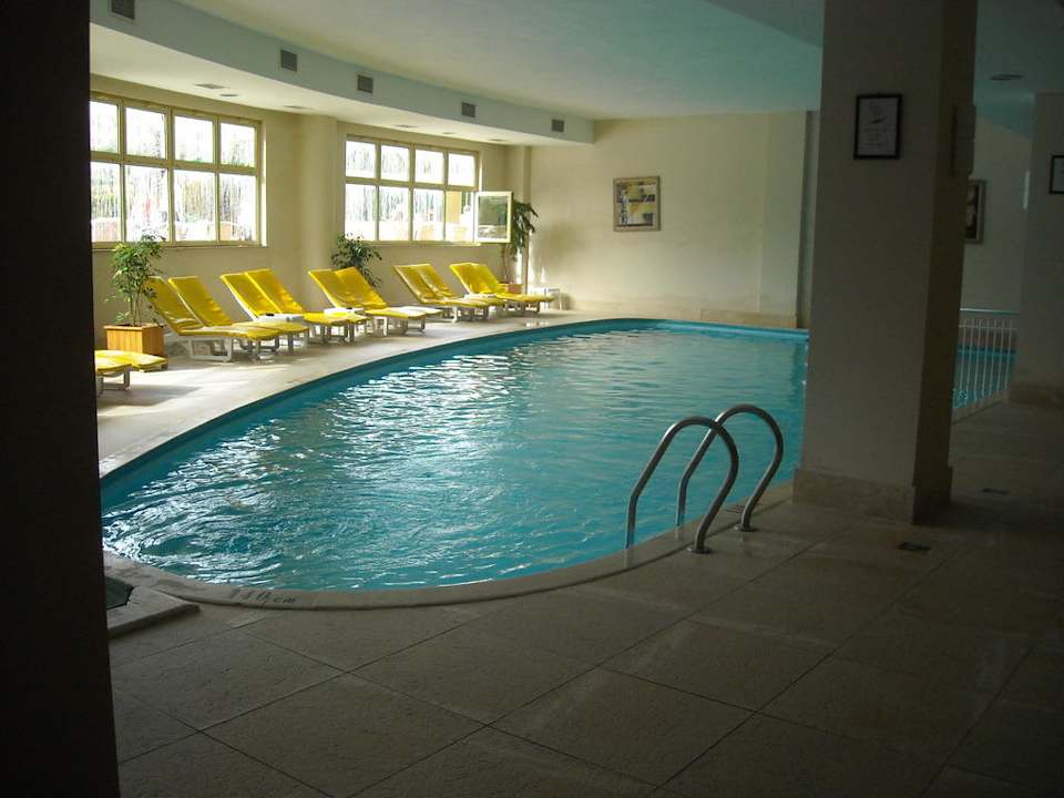 Hotel Monachus Park Side Breeze Hotel