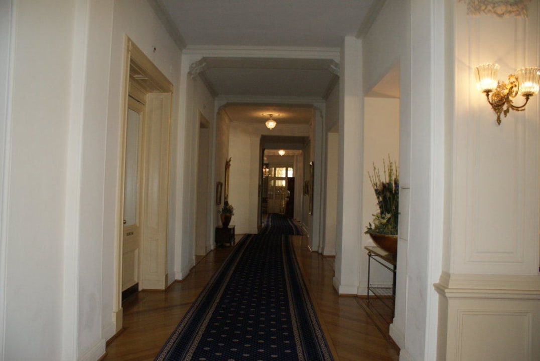Korridor Grand Hotel Kronenhof Pontresina