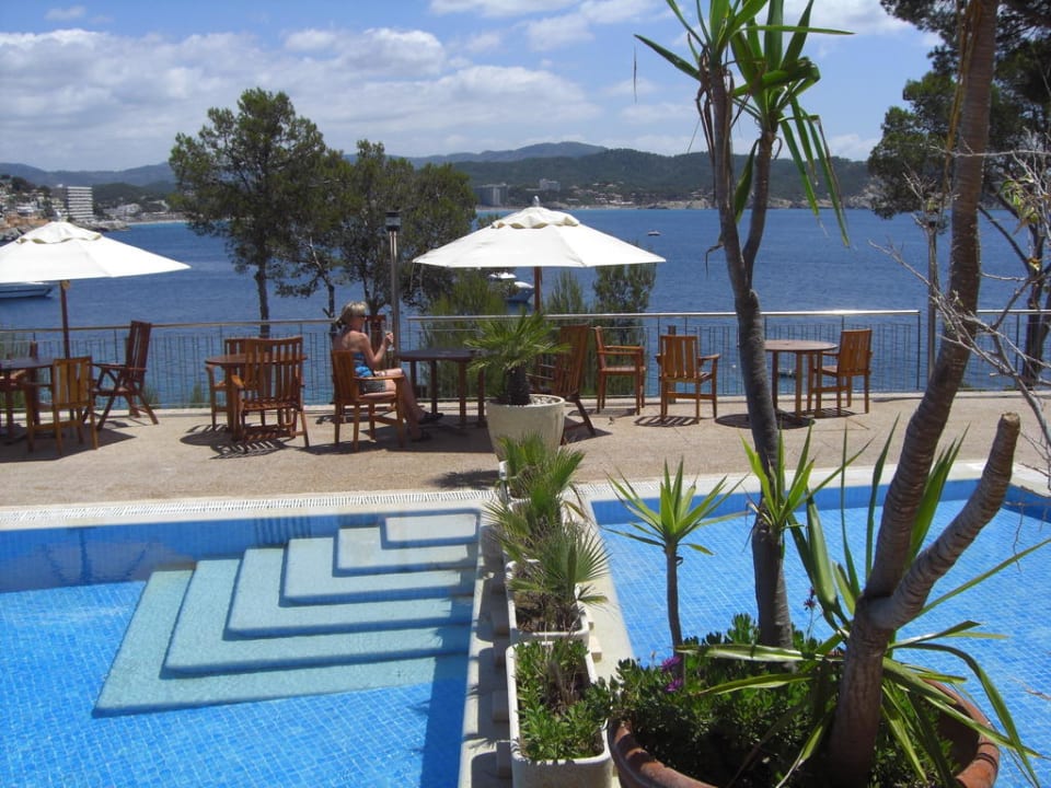 Pool und Aussicht Hotel Coronado Thalasso & Spa
