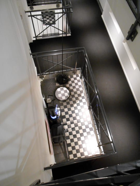 Treppenhaus Hotel B's Strandappartementen