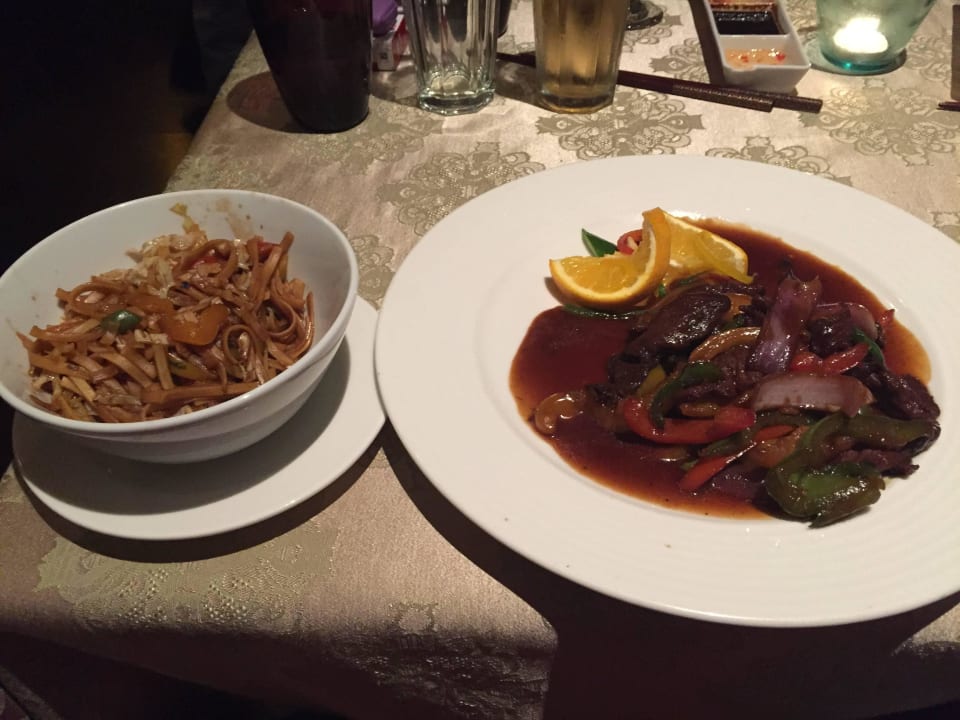 Rindergeschnetzeltes beim Chinesen Premier Le Reve Hotel & Spa