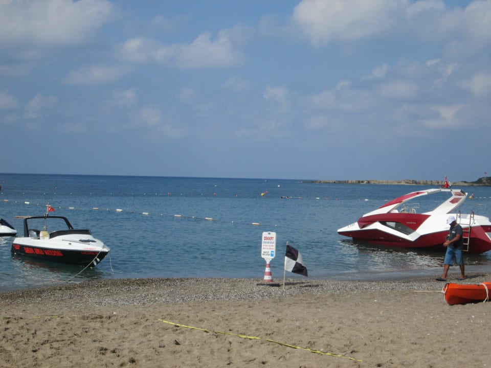 Strandufer mit Sport-Base Arycanda Kirman Premium