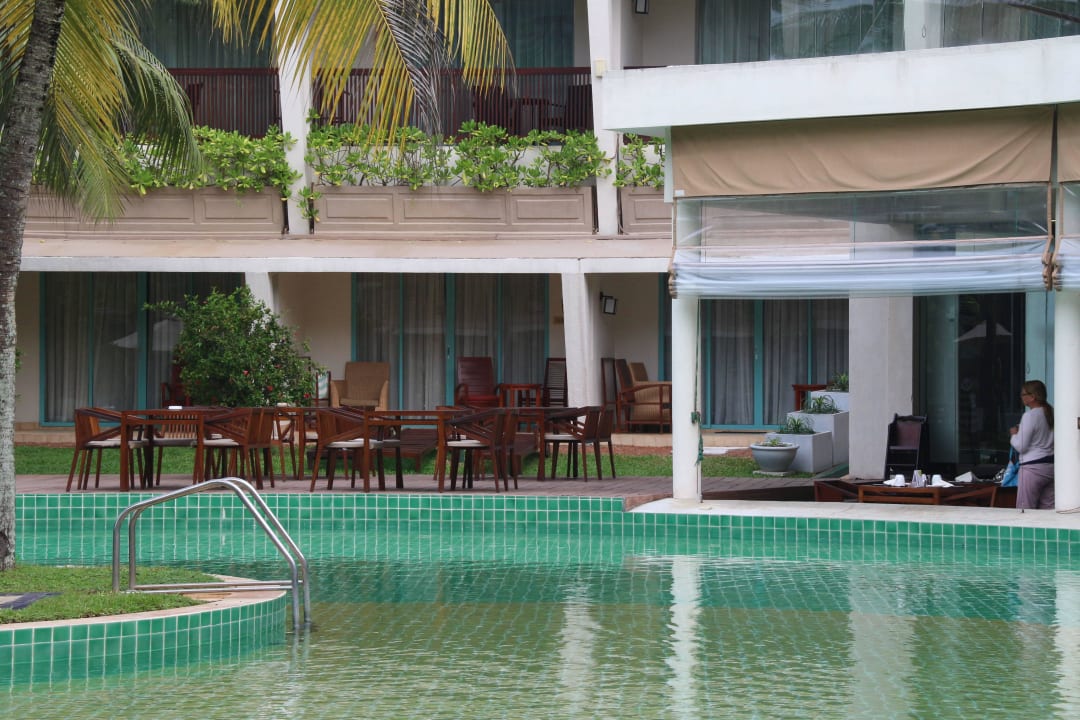 Der Pool Occidental Eden Beruwala, a member of Barcelo Hotel Group