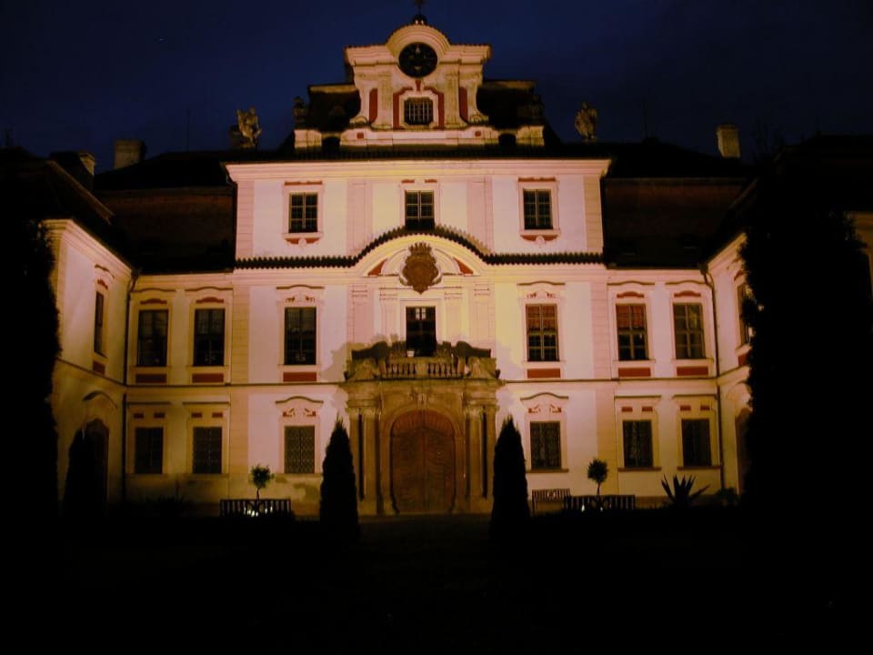 Abenstimmung Jemniste Hotel Schloss Jemniste