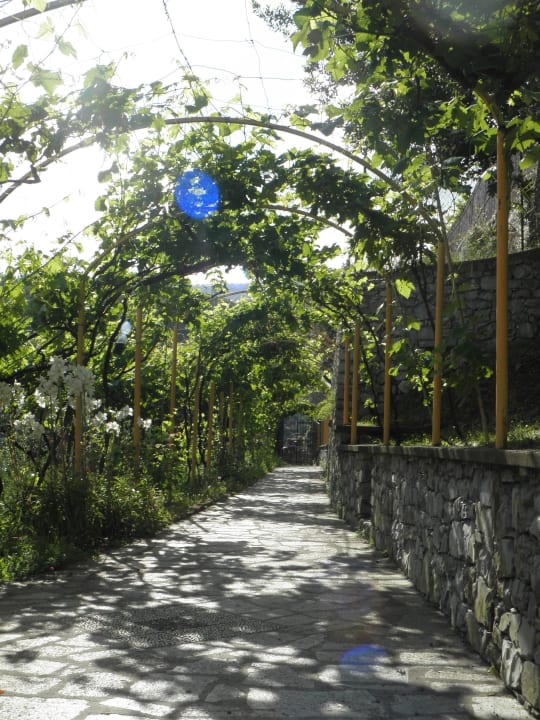 Romantischer Gartenweg Hotel Villa Edera & La Torretta