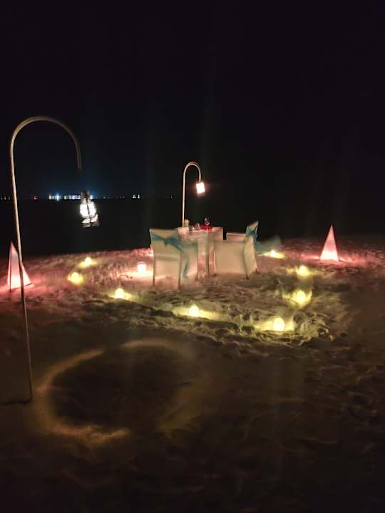Strand Vilamendhoo Island Resort & Spa