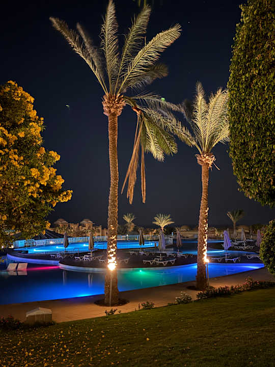 Pool Serenity Alpha Beach