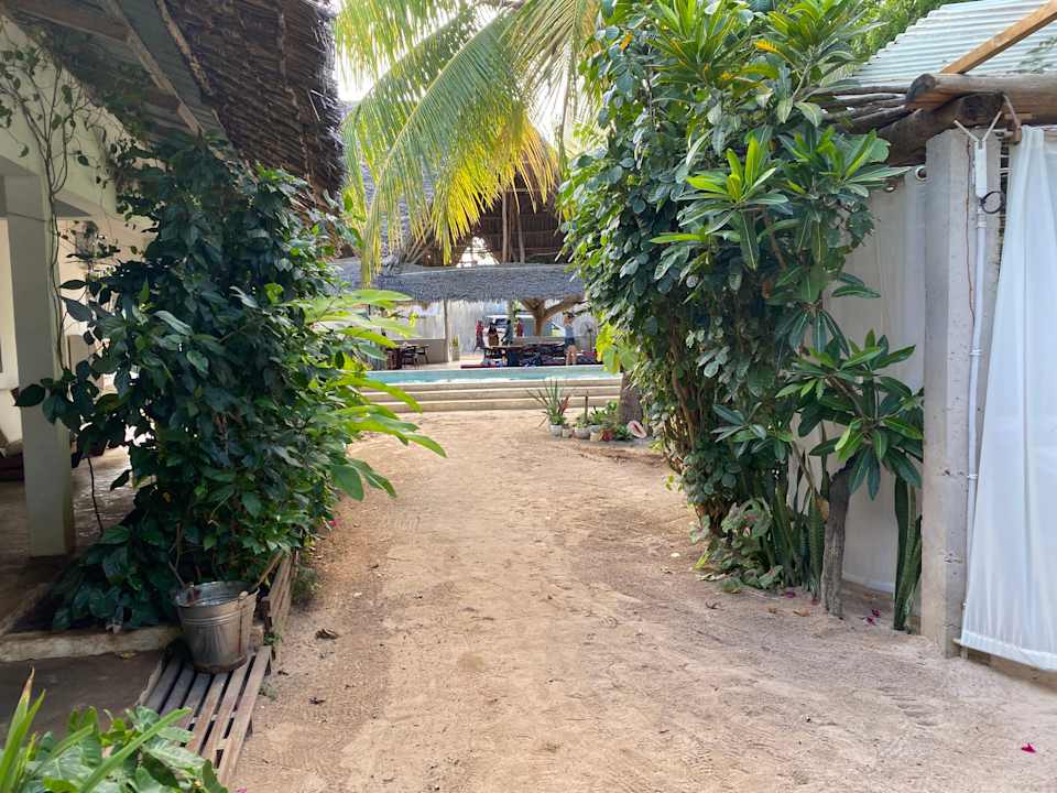 Gartenanlage Badolina Bungalows