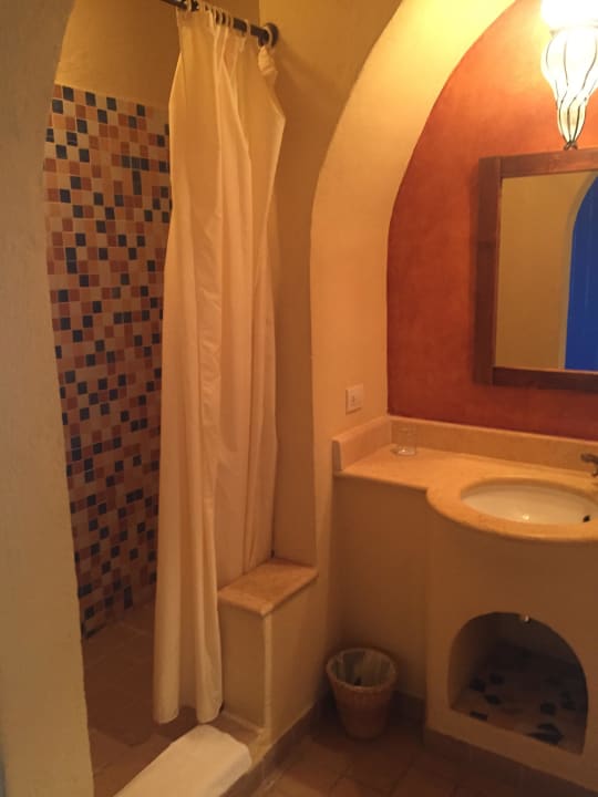 Bad Marina Lodge At Port Ghalib